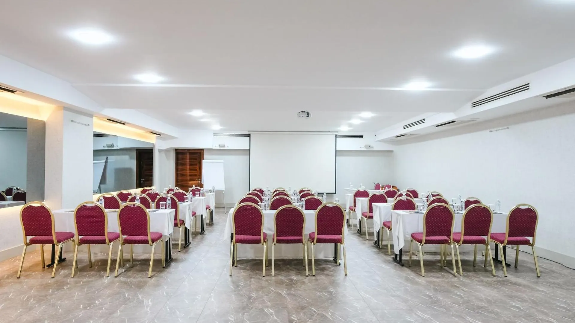Armis Hotel Smirne 4*,  Turchia