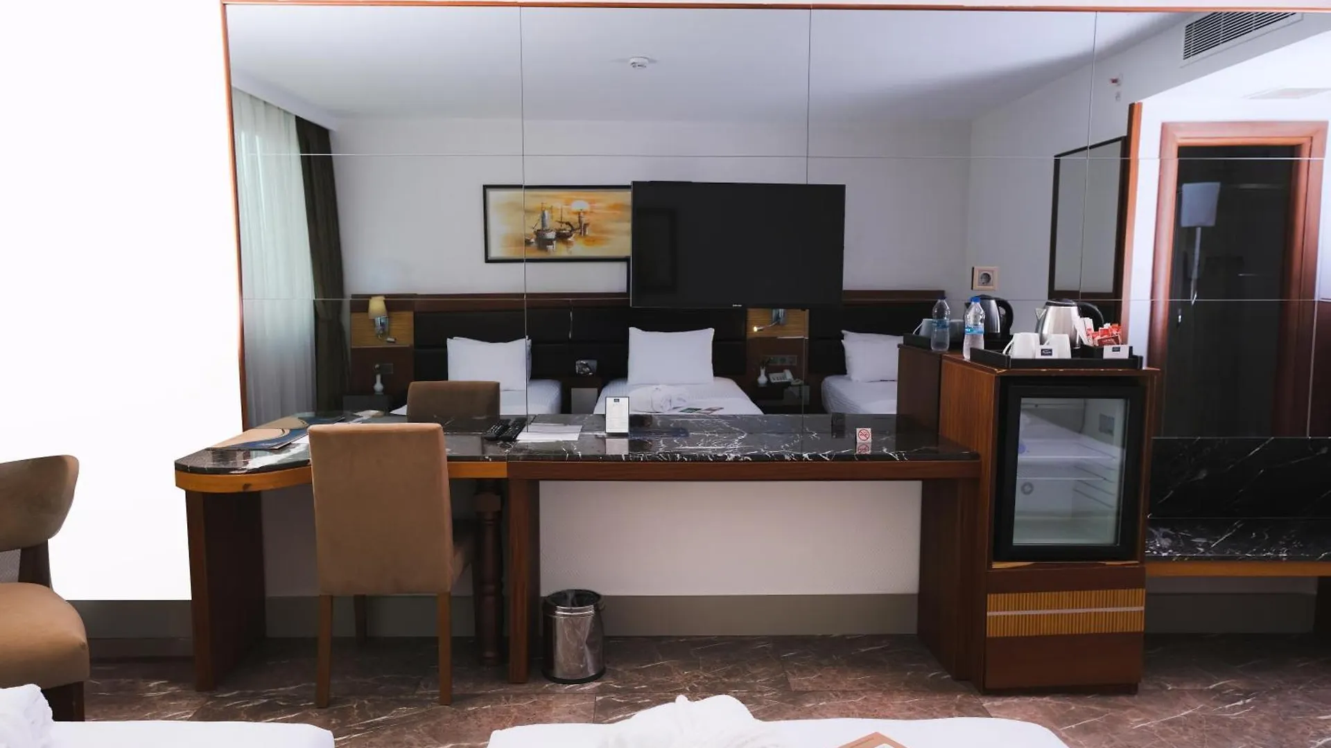 Armis Hotel İzmir